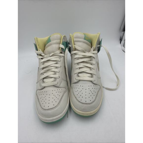 Size 10.5 - Nike Dunk Premium High White 2007